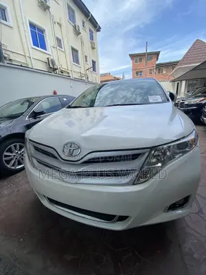Toyota Venza 2012 White