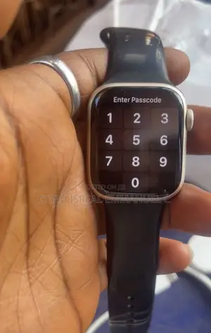 Apple Watch Series 8