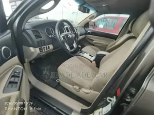 Toyota Tacoma Acces Cab 4x2 2.7L 4-Cyl. 4-Speed Automatic 2013 Gray