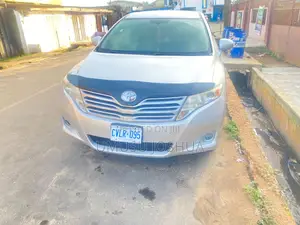 Toyota Venza V6 2010 Silver