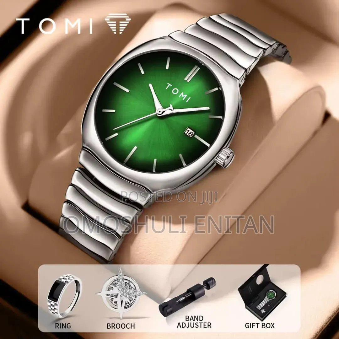 Tomi Chain Watch Available