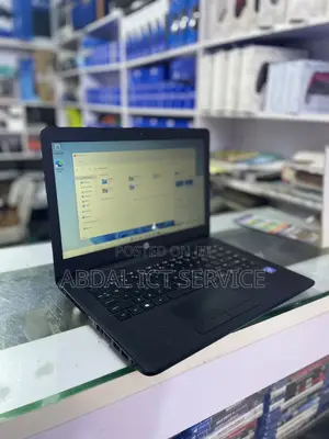 Laptop HP 14-dq2031tg 4GB Intel Celeron HDD 500GB