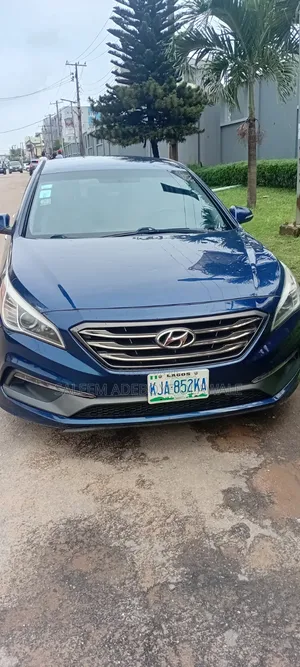 Hyundai Sonata SE 4dr Sedan (2.0L 4cyl Turbo 6A) 2014 Blue