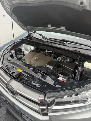 Toyota Highlander 2017 Silver