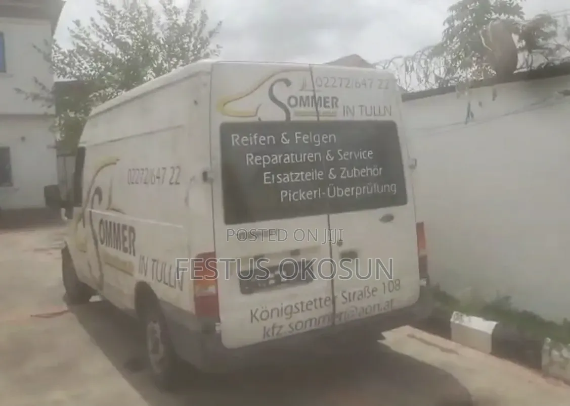 Ford Transit 2005 White