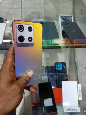 Infinix Note 30 Pro 256 GB Gold