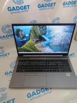 Laptop HP ZBook Firefly 15 G7 32GB Intel Core i5 SSD 512GB