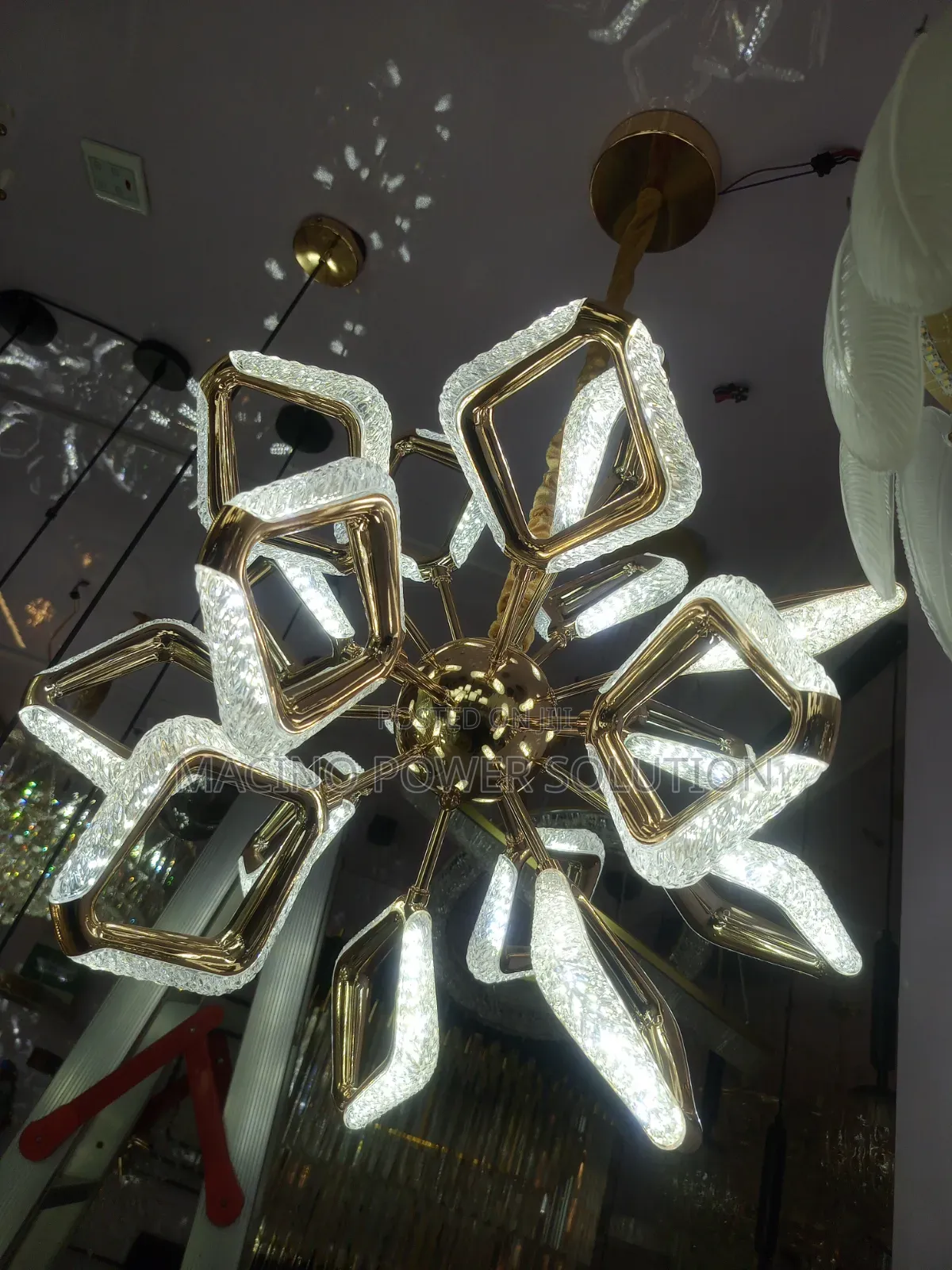 Customized Modern Chandelier Light Silver and Gold