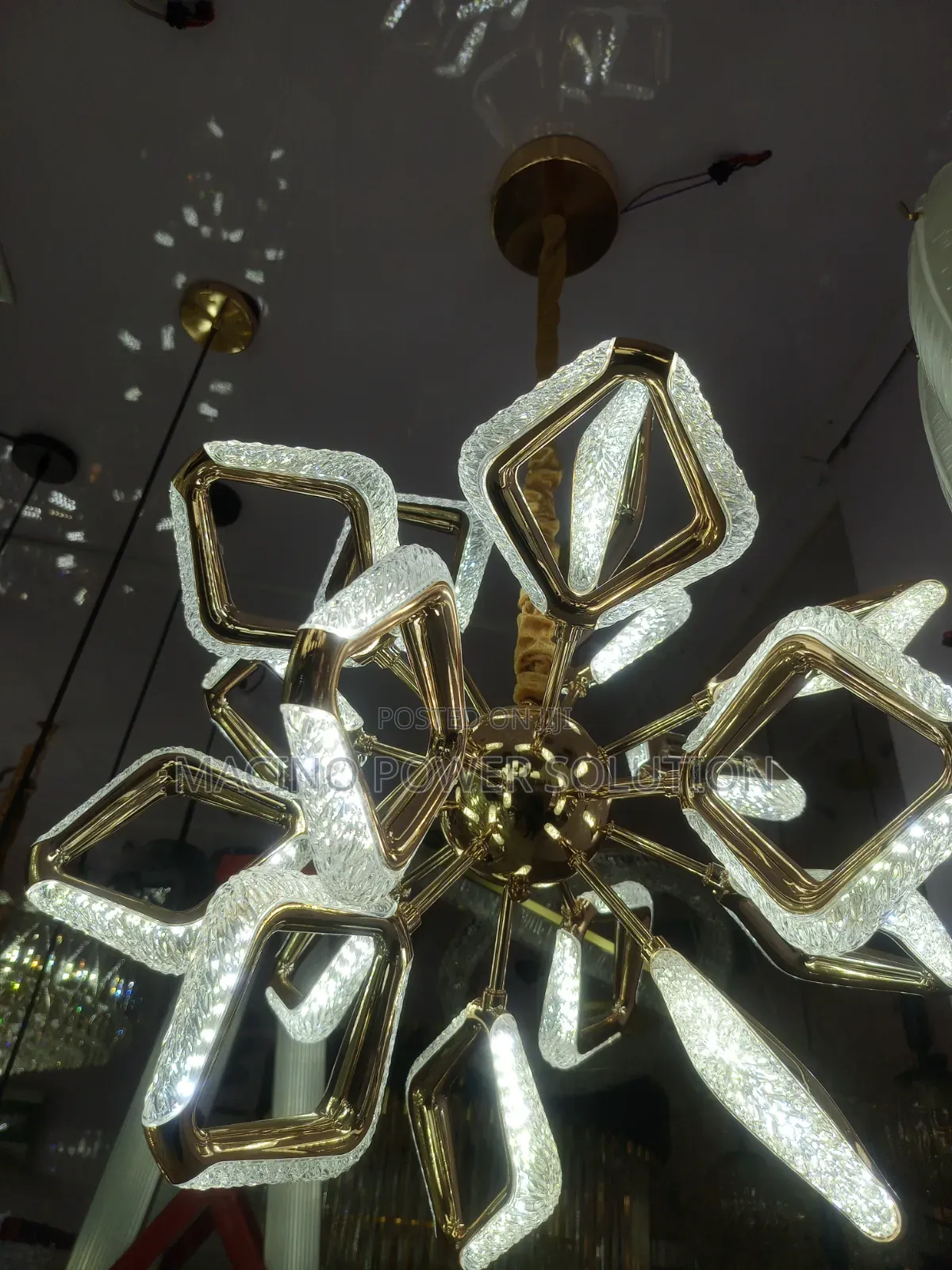 Customized Modern Chandelier Light Silver and Gold
