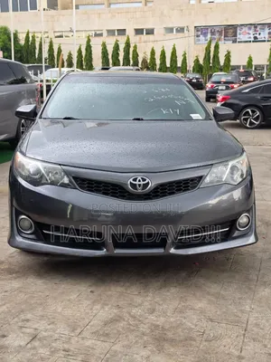 Toyota Camry 2013 Gray
