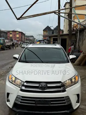 Toyota Highlander Limited 4x4 V6 (3.5L 6cyl 8A) 2018 White