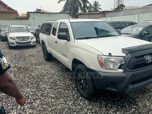 Toyota Tacoma Double Cab 4x4 4.0L V6 5-Speed Automatic 2013 White