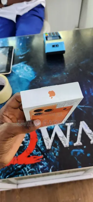 New Apple iPhone 17 Pro Max 256 GB Orange