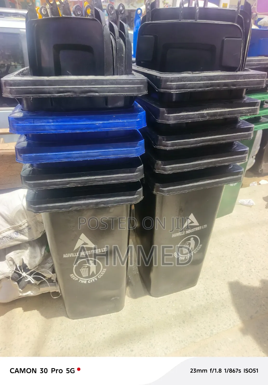 240l Waste Bin / Dust Bin