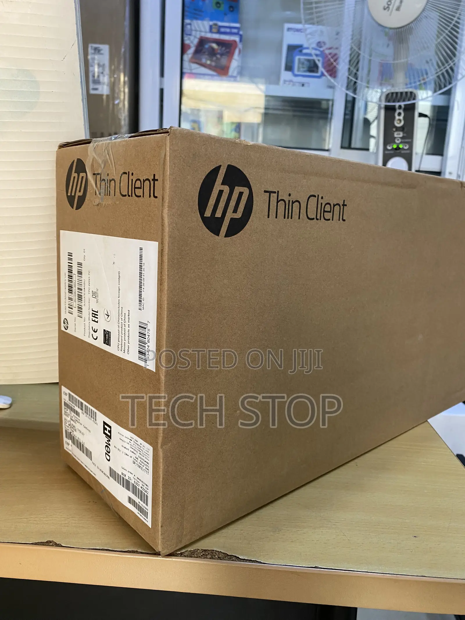 New Desktop Computer HP t530 4GB AMD SSD 32GB