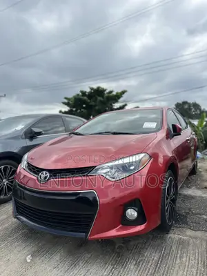Toyota Corolla S Premium 4dr Sedan (1.8L 4cyl CVT) 2015 Red