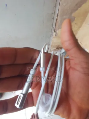 Typec to Magsafe 1