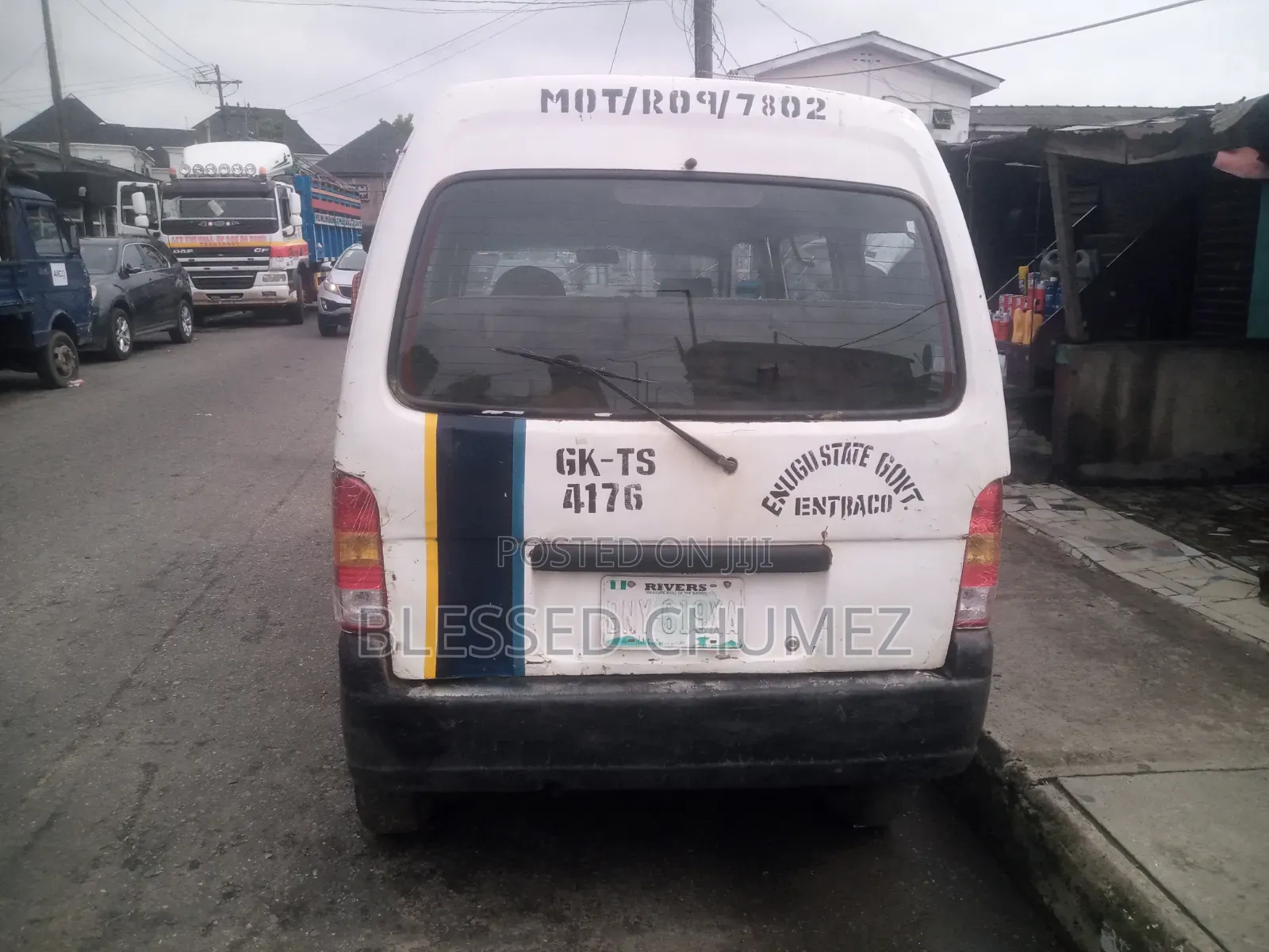 Suzuki Every 2000 White