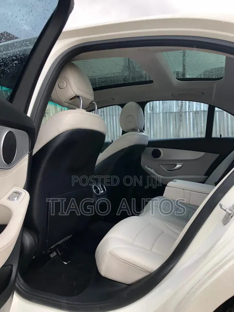 Mercedes-Benz C300 2015 White