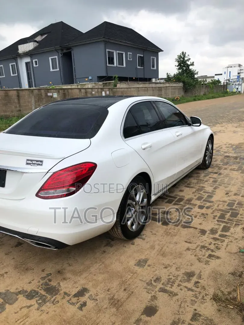 Mercedes-Benz C300 2015 White