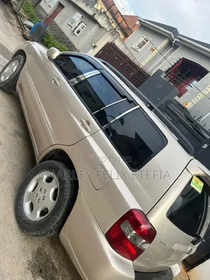 Toyota Highlander 2006 Gold