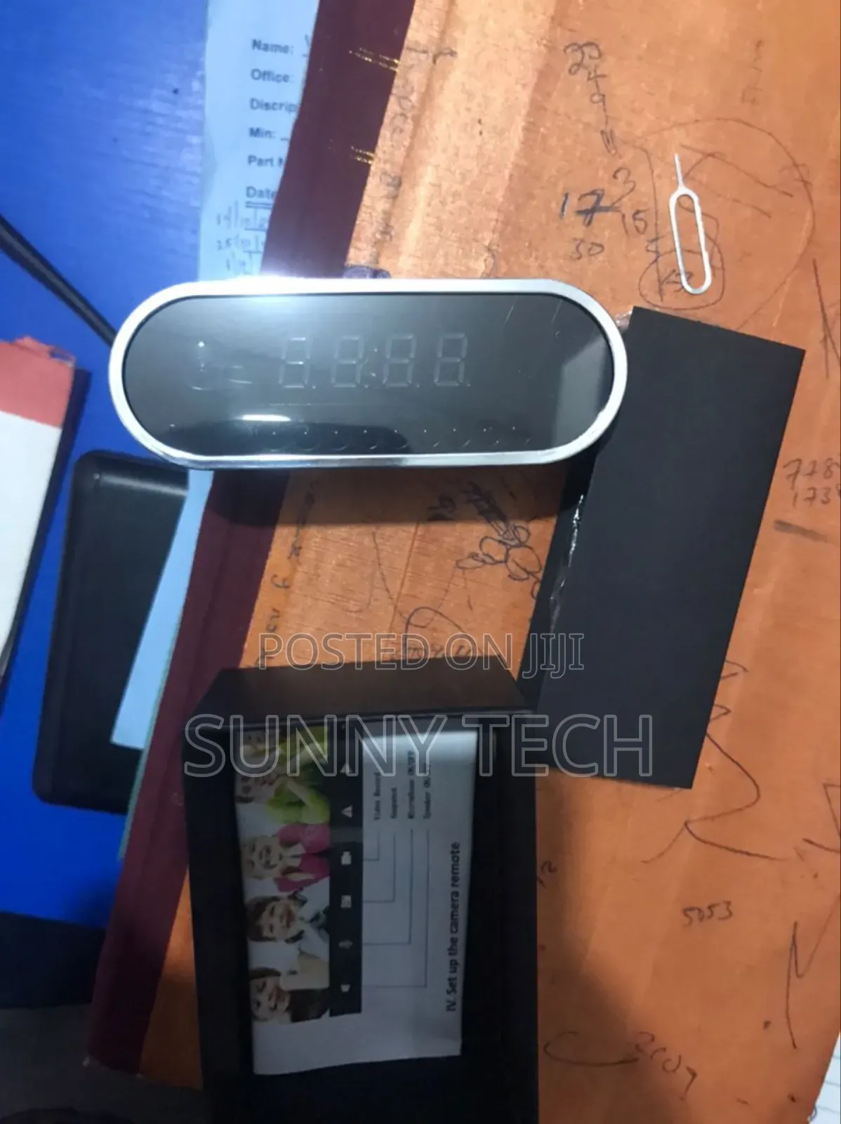 Wifi Table Clock Camera