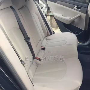 Hyundai Sonata SE 4dr Sedan (2.4L 4cyl 6A) 2015 Blue