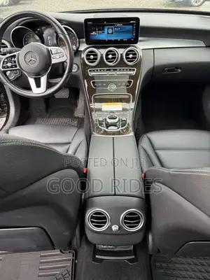 Mercedes-Benz C300 2020 Black