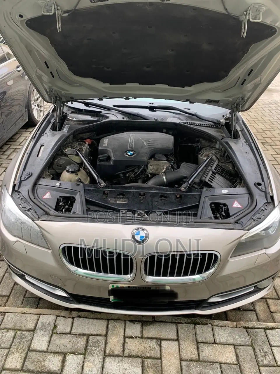 BMW 528i 2014 Silver