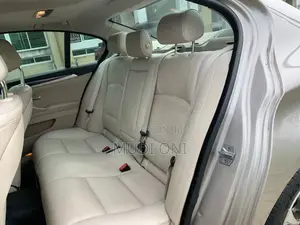 BMW 528i 2014 Silver