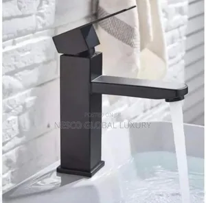 Square Basin Mixer