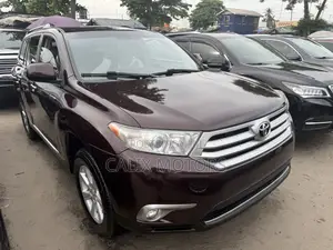 Toyota Highlander 2013 Burgundy