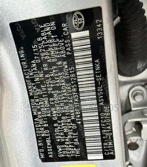 Toyota Camry LE 4dr Sedan (2.5L 4cyl 6A) 2015 Silver