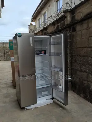 Hisense Side by Side Refrigerator With Wide Shelves[Rs-87ws] 637l