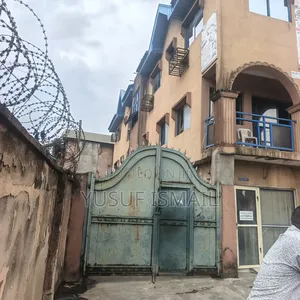 Furnished 2bdrm Block of Flats in Iyana Orile Bus Stop, Dopemu for sale