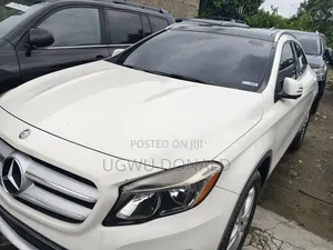 Mercedes-Benz GLA 250 2015 White