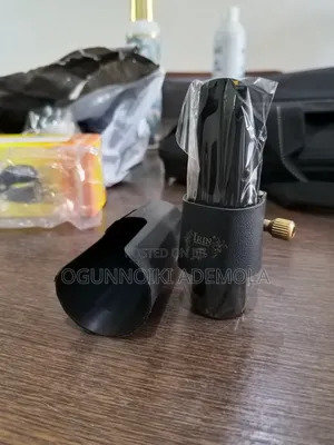 Saxophone Mouthpiece and Ligature