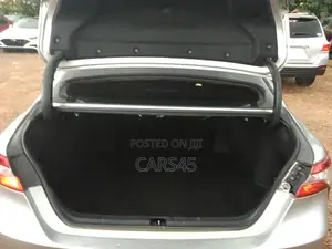 Toyota Camry 2018 Gray