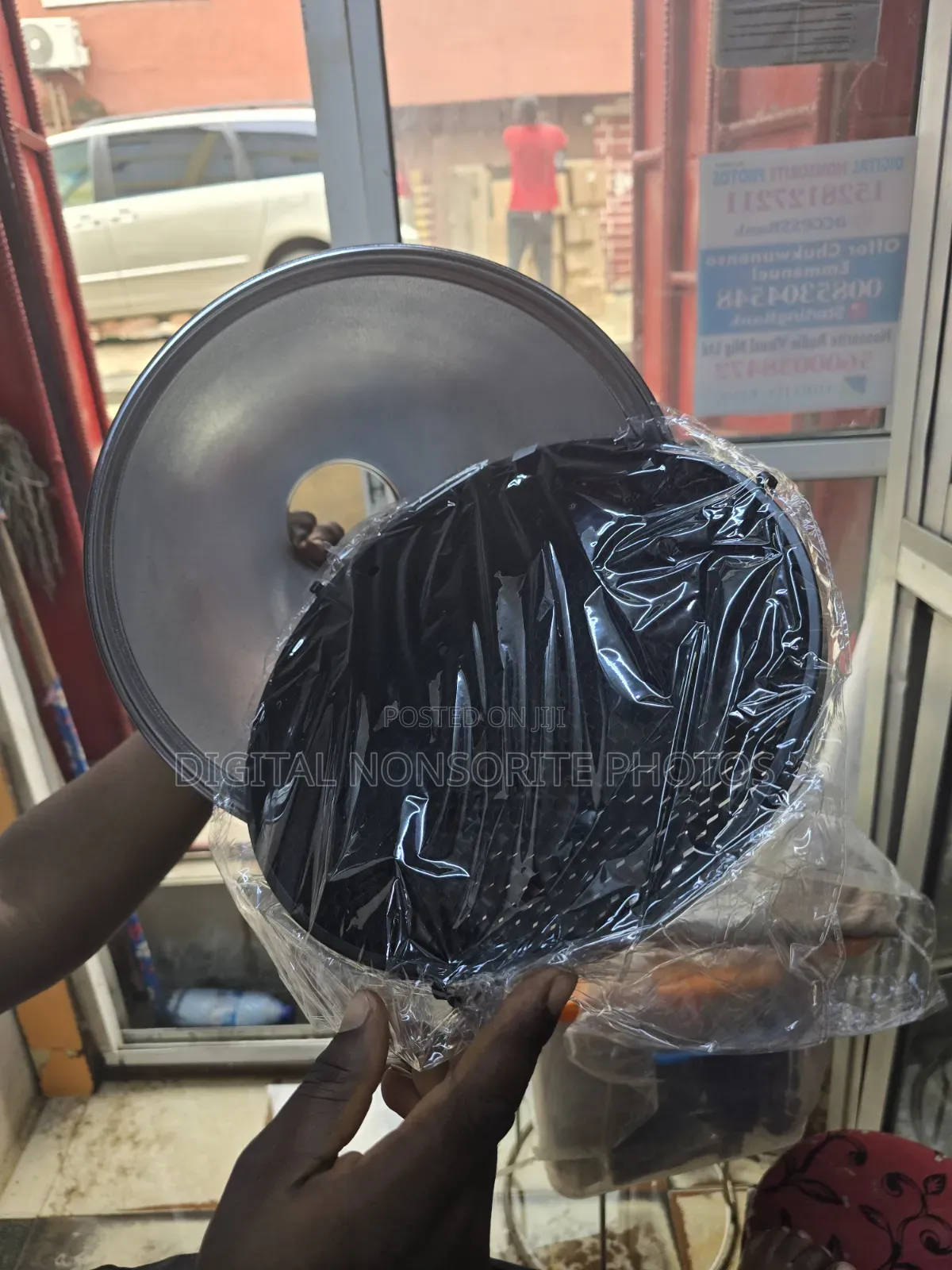 Deep Cone Reflector