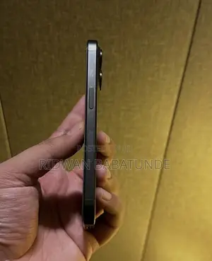 Apple iPhone 15 Pro 128 GB Gray