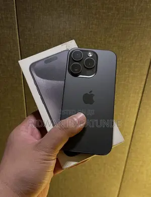 Apple iPhone 15 Pro 128 GB Gray