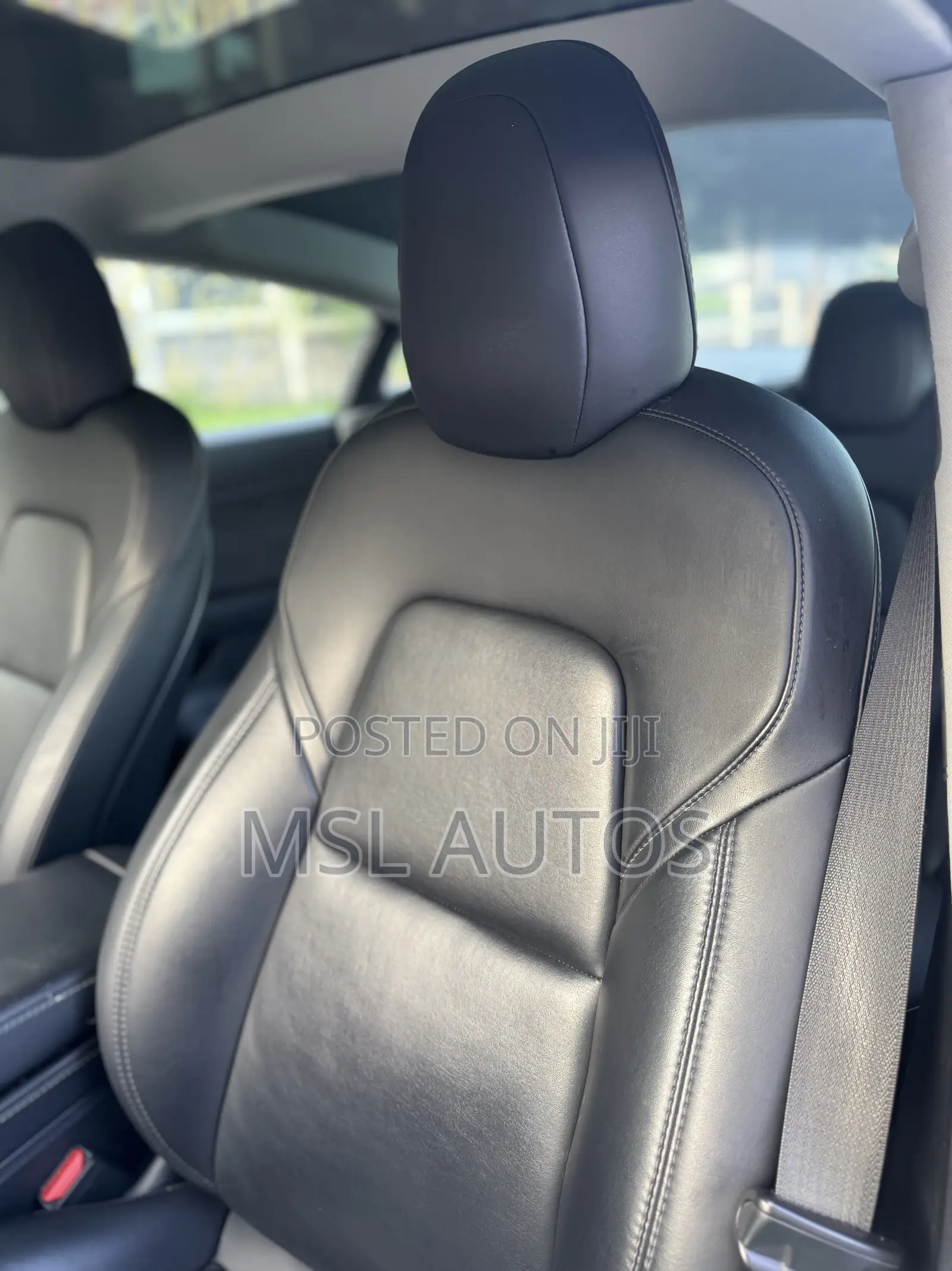 Tesla Model 3 2020 Blue