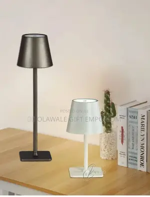 Usb Table Lamp