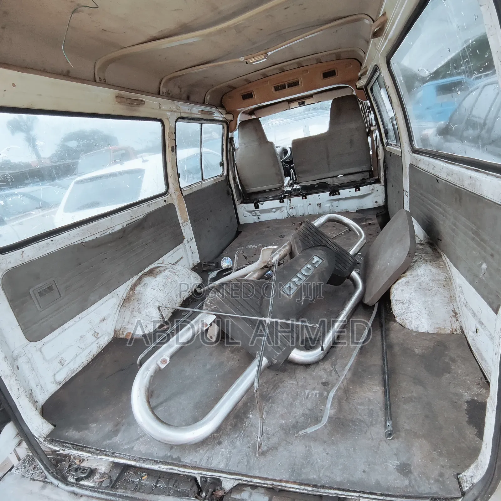 Ford E550 2005 White