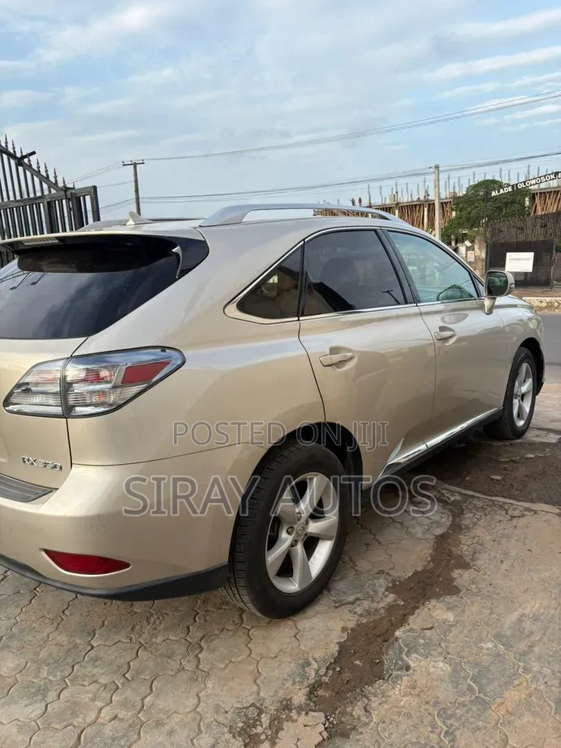 Lexus RX 2012 Gold