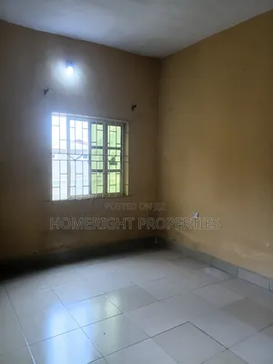 Studio Apartment in Akesan for rent