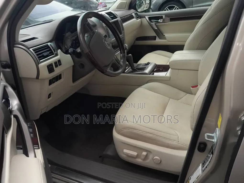 Lexus GX 460 2011 Gold