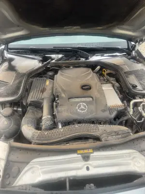 Mercedes-Benz C300 Base 4Matic Sedan AWD (2.0L 4cyl 7A) 2016 Silver