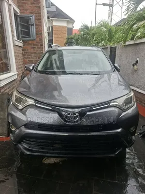 Toyota RAV4 2016 Gray