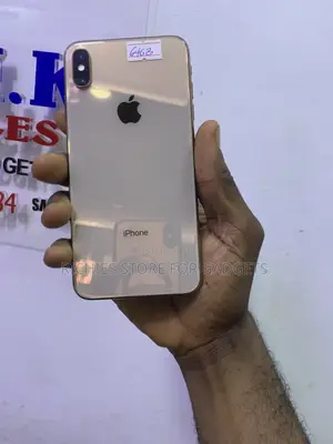 Apple iPhone XS Max 64 GB Rose Gold